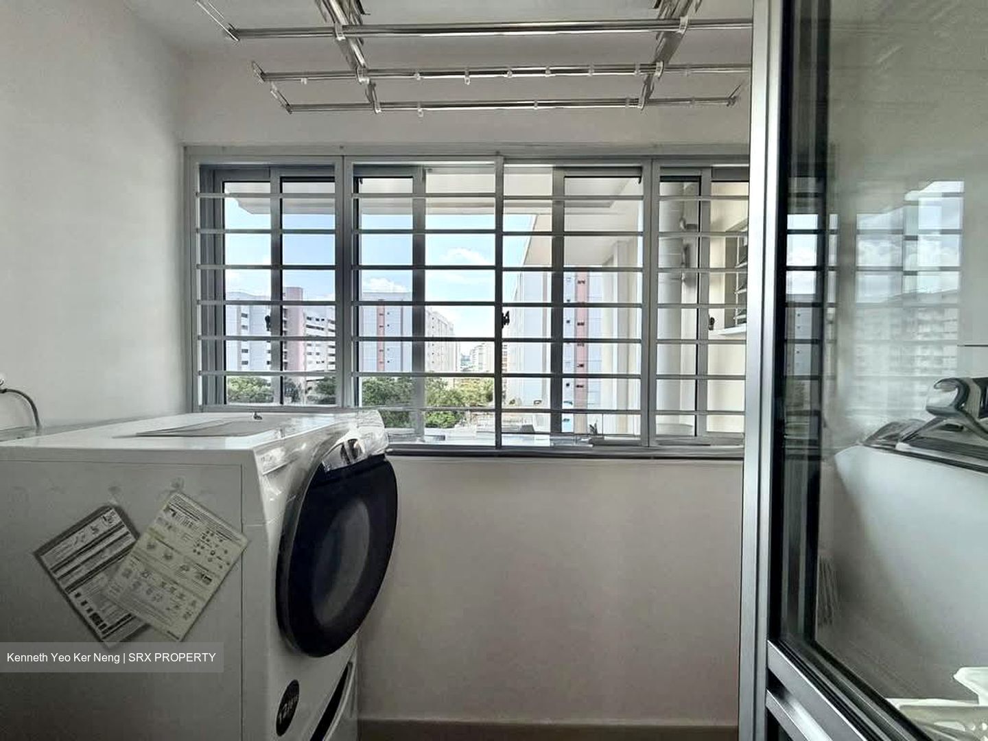 Tampines Avenue 8 (Tampines), Multi Generation #562301571